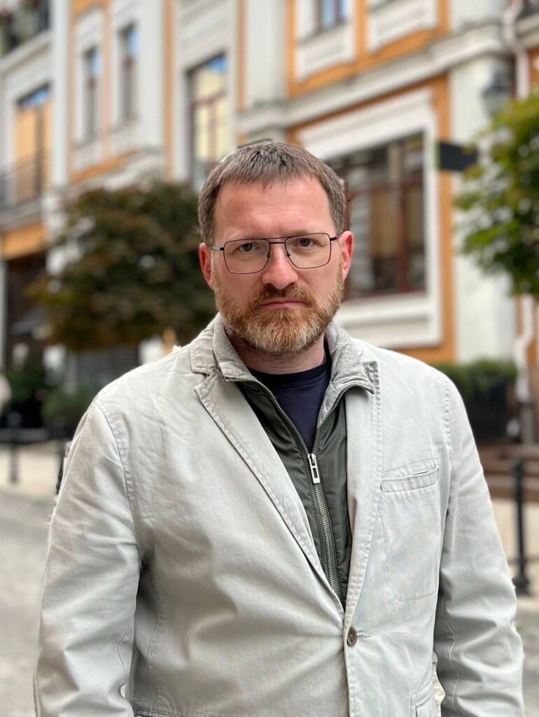 БЛАГОДІЙНІСТЬ & БІЗНЕС. ДЕ І ЯК ШУКАТИ ГРОШІ?