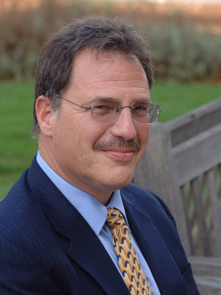 SUMMER SCHOOL OF DEMOCRACY UNDER THE AUSPICES OF LARRY DIAMOND