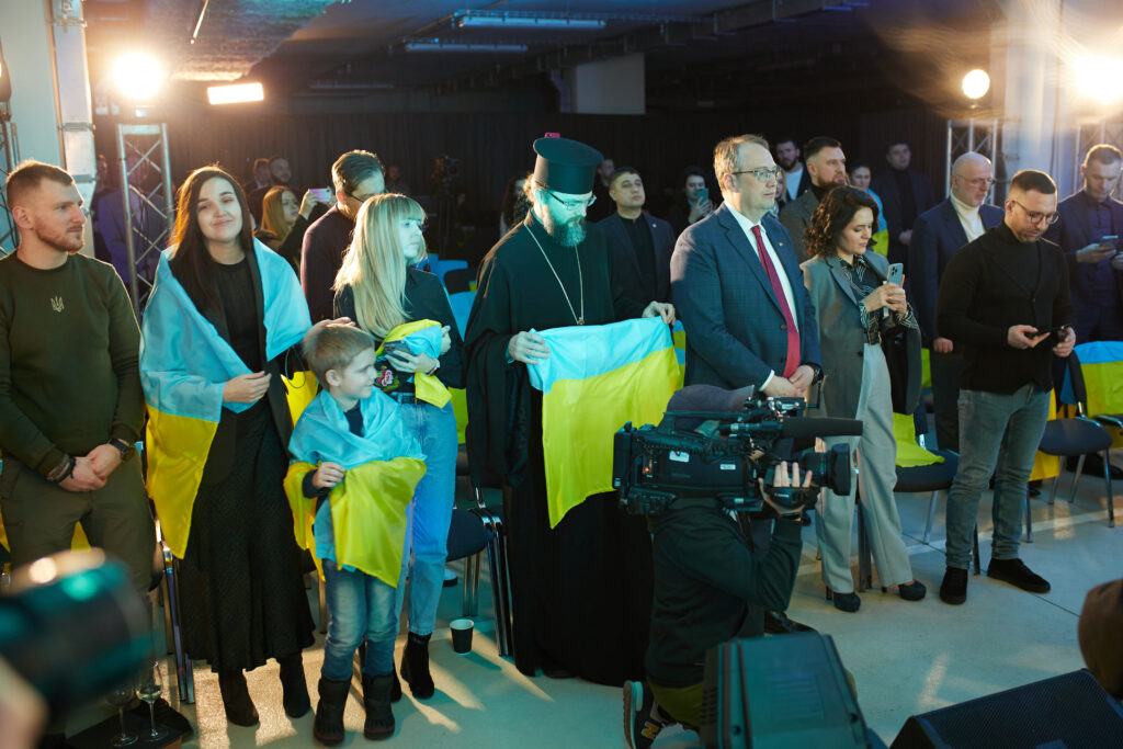 “STATEMAN OF THE YEAR” AWARD