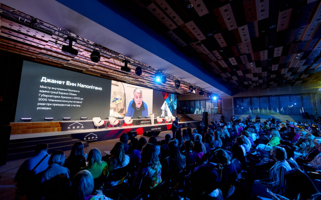 WOMEN LEADERSHIP IN WARTIME