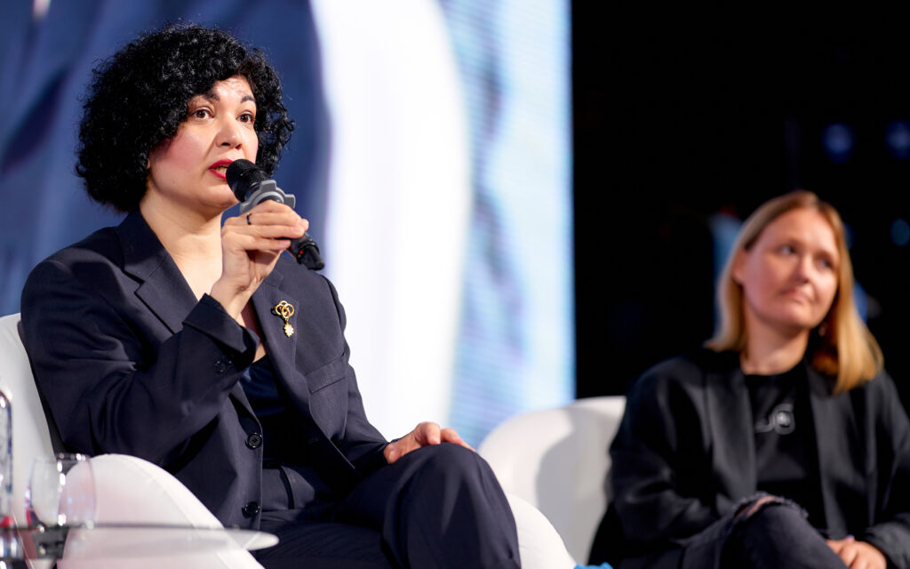 WOMEN LEADERSHIP IN WARTIME