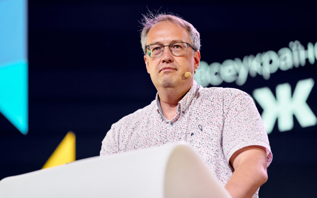 STATE-BUILDER: YOUTH ON THE GUARD OF CHANGE