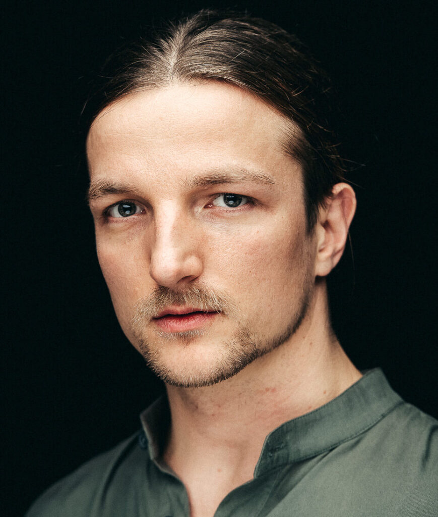 ІНТЕНСИВ З ОРАТОРСЬКОЇ МАЙСТЕРНОСТІ ТА САМОПРЕЗЕНТАЦІЇ