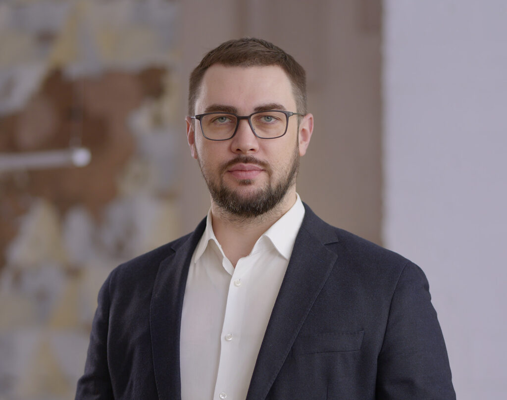 CAPITAL MARKET AND INVESTMENT SOLUTIONS FOR EXECUTIVES