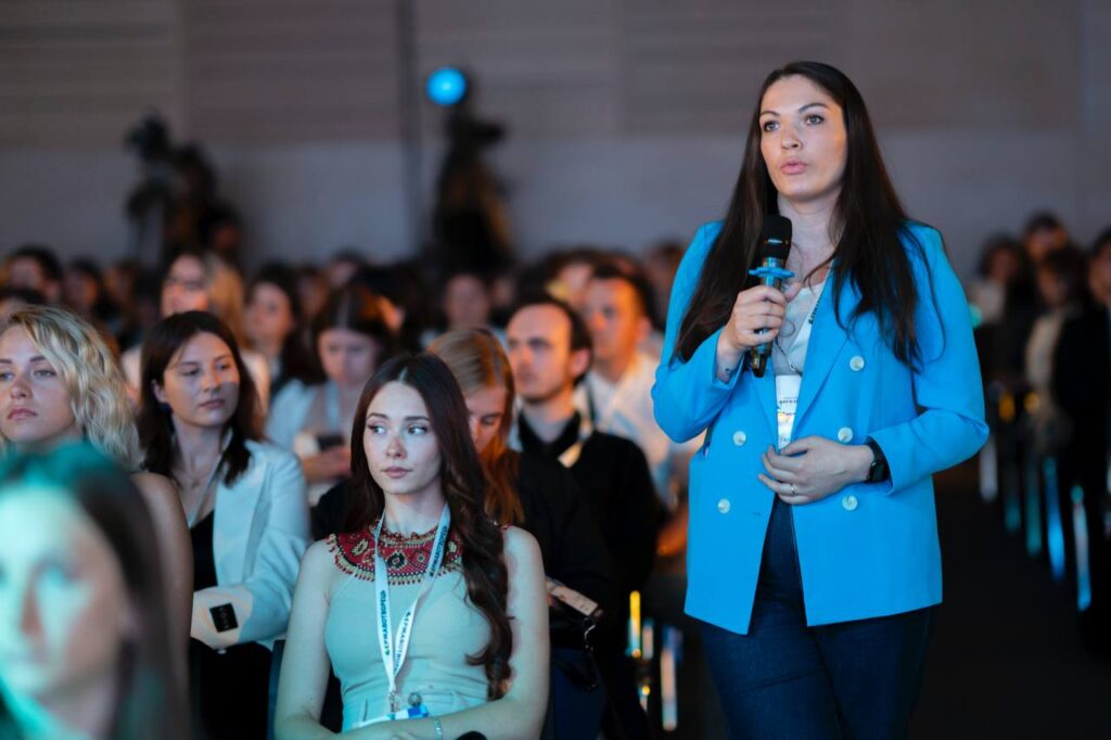 STATEBUILDER: YOUTH IN THE RECONSTRUCTION OF THE STATE