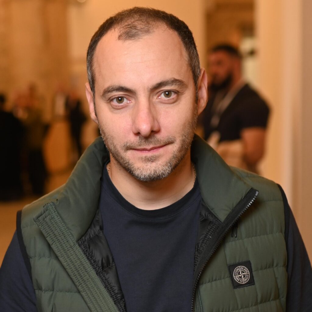 Доказове управління: Дані. Статистика. Аналітика